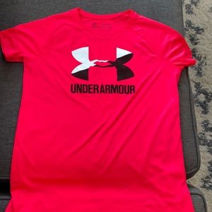 UNDER ARMOUR Girl’s Heatgear T-shirt!!!